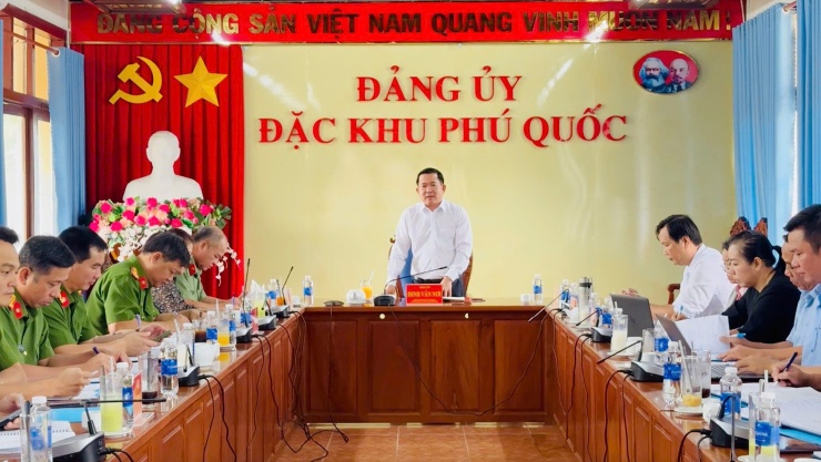Ông Đinh Văn Nơi yêu cầu xử lý tội phạm, sai phạm đất ở Phú Quốc