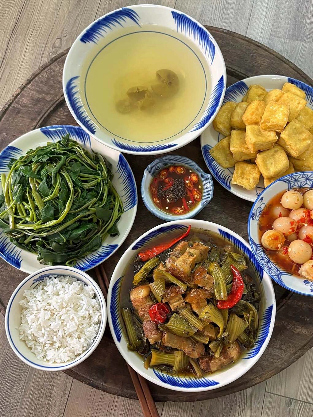 Mẹ đảm gợi ý 15 mâm cơm cho ngày 'bí' món - 13