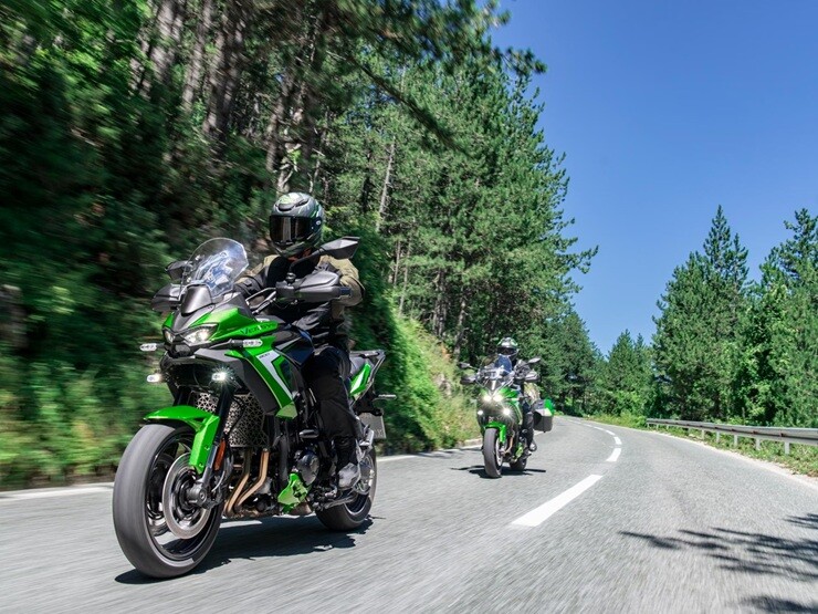 Kawasaki Versys 900 2027 ra mắt: Trang bị ga tự động thích ứng, cảnh báo điểm mù - 6