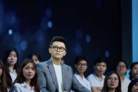 MC từng tốt nghiệp ĐH Bách Khoa trở thành người dẫn chương trình "Vua Tiếng Việt" mùa 7