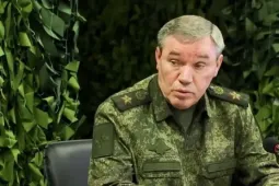 Nga tấn công tổng lực, Ukraine mất thành trì quan trọng ở Donbass