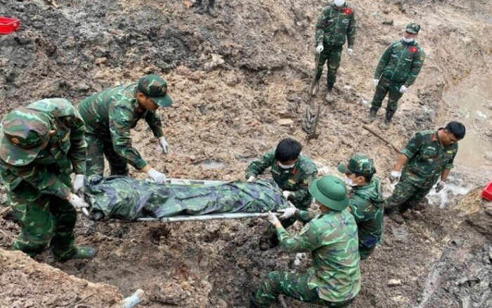 Phát hiện thêm 33 hài cốt liệt sĩ tại Công viên Lê Thị Riêng sau 3 ngày tìm kiếm