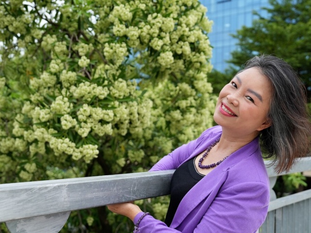 Mùi hoa sữa: hương thơm hay nỗi 'ám ảnh'?