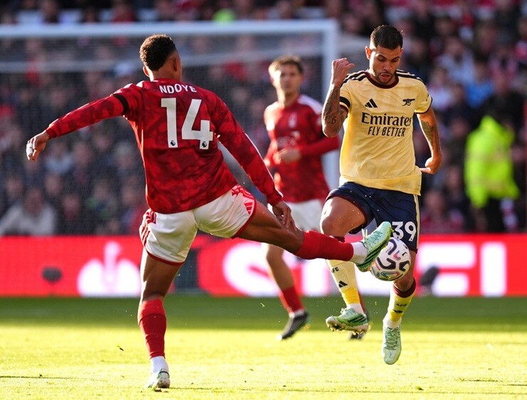 Trực tiếp bóng đá Nottingham Forest - Arsenal: Konsa cứu thua xuất sắc (Ngoại hạng Anh) (Hết giờ) - 2