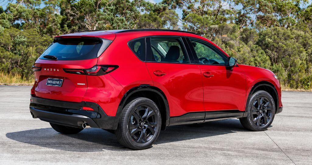 Mazda chỉ cung cấp tùy chọn động cơ hybrid thường cho dòng xe CX-5 - 2