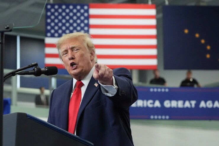 Ông Trump gây sốc với tuyên bố mới về Tổng thống Ukraine