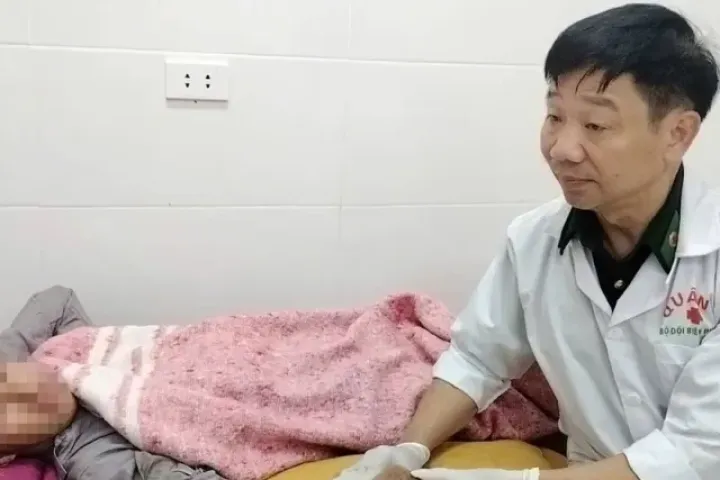 Bác sĩ quân y dùng bài thuốc 'độc' cứu sống người đàn ông ăn lá ngón tự tử