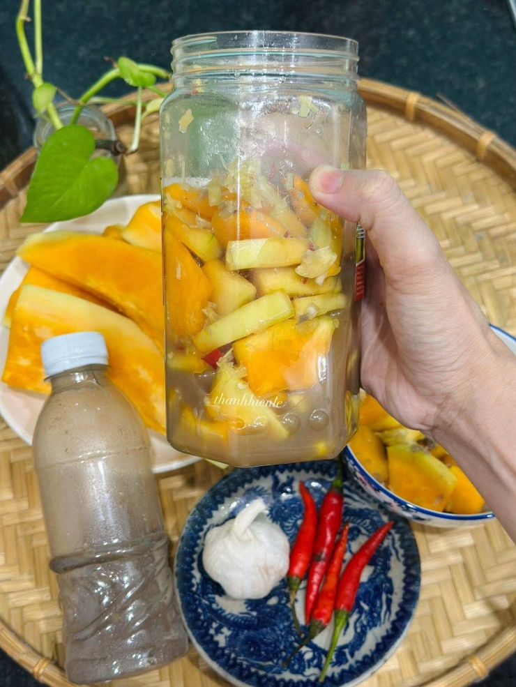 Loại quả không thừa không thiếu, giàu vitamin, tốt cho tiêu hoá, bảo vệ mắt, làm món này đặc biệt hao cơm - 5