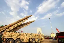 Iran dọa dùng 'cha của các loại tên lửa' để tấn công cơ sở năng lượng của đối phương