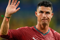 Ronaldo xin giảm nhẹ hình phạt, thoát án treo giò 6 tháng ở ĐT Bồ Đào Nha
