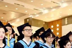 Học phí đại học có thể tăng kịch trần
