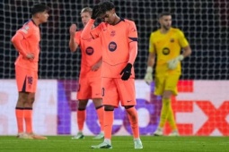 Barcelona từ "cỗ máy hủy diệt" tới trăm mối lo trước Siêu kinh điển