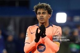 Yamal ghi bàn "như máy" san bằng kỷ lục khủng của Mbappe
