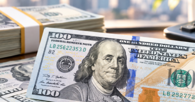 Tỷ giá USD hôm nay 21/10: Đồng Đô la Mỹ liên tục biến động, nhà đầu tư cần lưu ý gì khi mua USD?