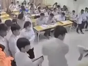 Học sinh đánh cô giáo: Cảnh báo lỗ hổng trong giáo dục kỹ năng xử lý cảm xúc