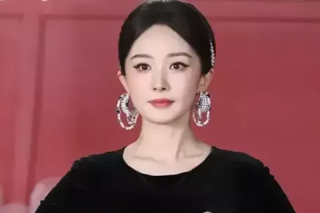 Dương Mịch gây sốt Weibo với vẻ đẹp cổ điển