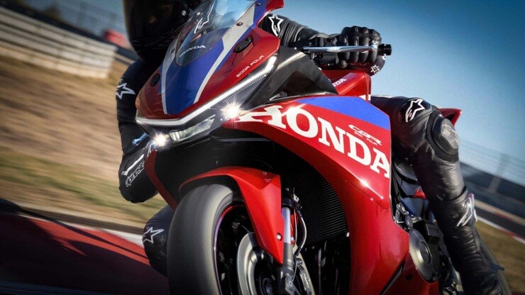 "Chiến mã" Honda CBR500R FOUR 2027 trình làng, nâng cấp sức mạnh - 2