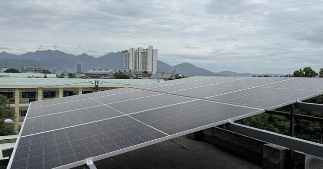 Bao nhiêu pin mặt trời đủ cung cấp điện cho cả ngôi nhà quanh năm?