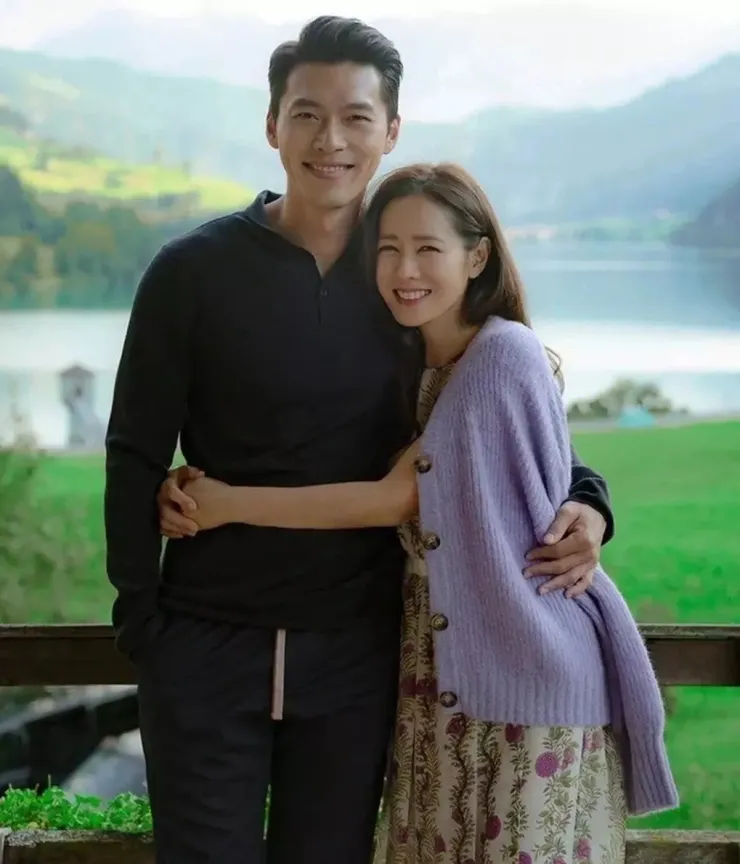Cơm nhà ba người của Son Ye Jin - Hyun Bin - 8