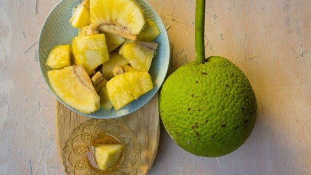 Người mắc bệnh thận hoặc cần hạn chế kali nên thận trọng khi ăn sa kê, đồng thời tham khảo ý kiến nhân viên y tế về khẩu phần phù hợp với tình trạng sức khỏe.
