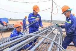 Lương tăng 40-50% nhưng ngành xây dựng vẫn 'khát' nhân lực
