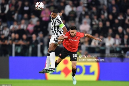 Trực tiếp bóng đá Juventus - Rennes: Suýt có bàn thắng thứ ba (Europa League) (Hết giờ)