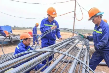 Lương tăng 40-50% nhưng ngành xây dựng vẫn 'khát' nhân lực