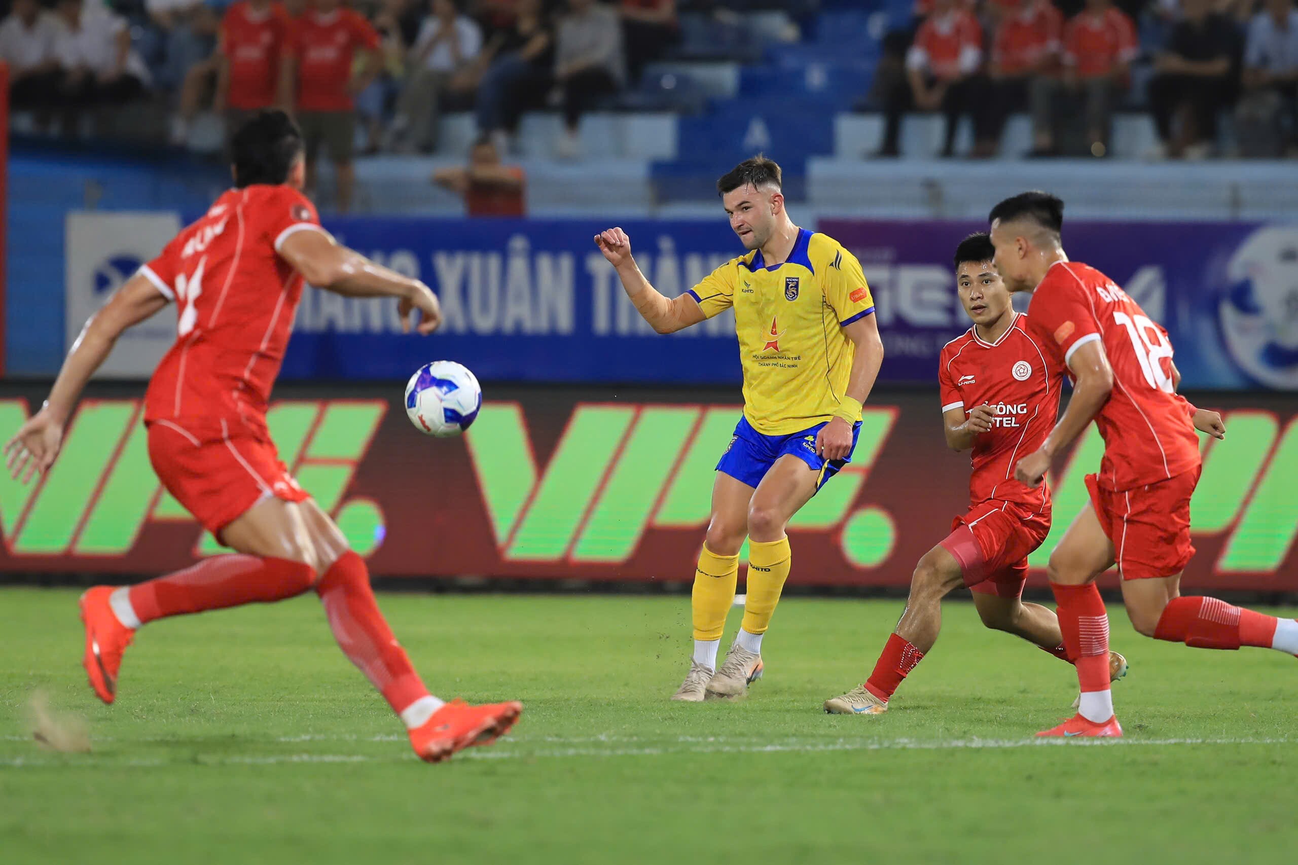 Trực tiếp bóng đá Thể Công Viettel - Bắc Ninh: Bàn thua phút 90+10 (Hết giờ) - 2