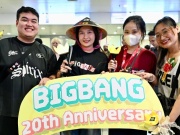 Fan Việt xếp hàng ở sân bay đón BigBang