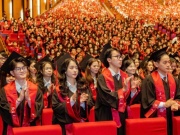 Bằng giỏi, xuất sắc chưa đủ: Doanh nghiệp cần gì ở sinh viên mới ra trường?