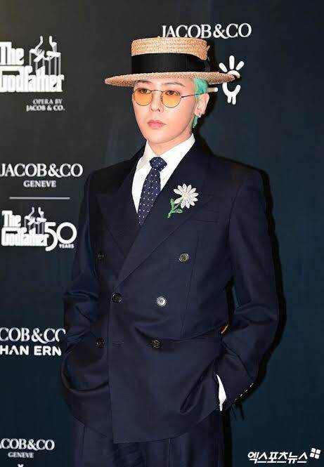 G-Dragon vừa đến Hà Nội, khán giả Việt Nam đã chê điều này - 9