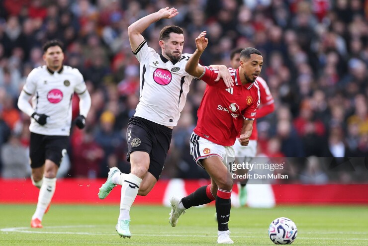 Trực tiếp bóng đá MU - Bournemouth: Bàn thua thứ ba (Ngoại hạng Anh)