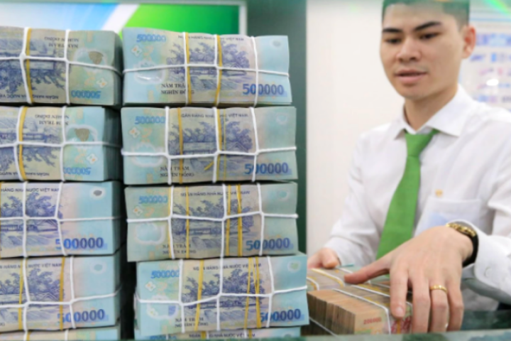 Làn sóng giảm lãi suất ngày càng sôi động, có ngân hàng đã hạ nhiều lần