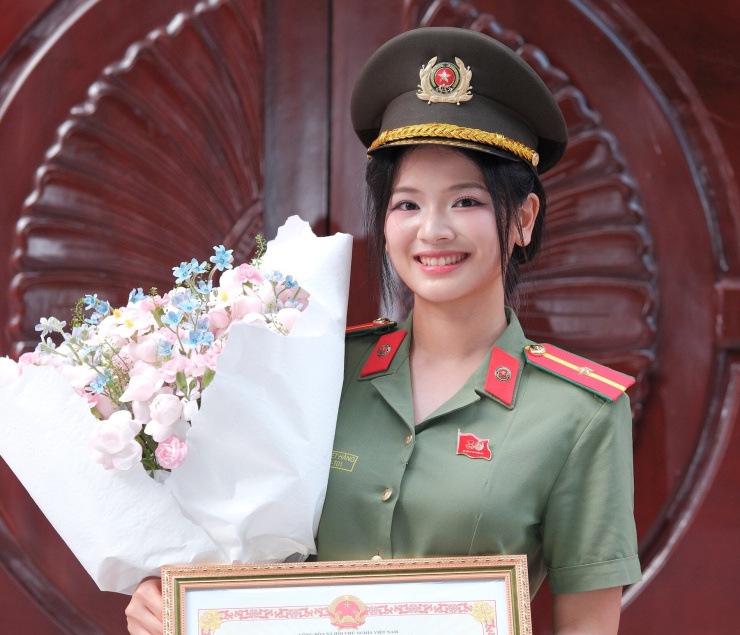 Thiếu úy Lương Nguyệt Hằng. Ảnh: NVCC