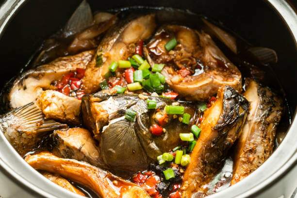 Mẹo kho cá thịt chắc xương nhừ: Thời gian ướp chuẩn và bí quyết chêm nước không bị tanh - 8
