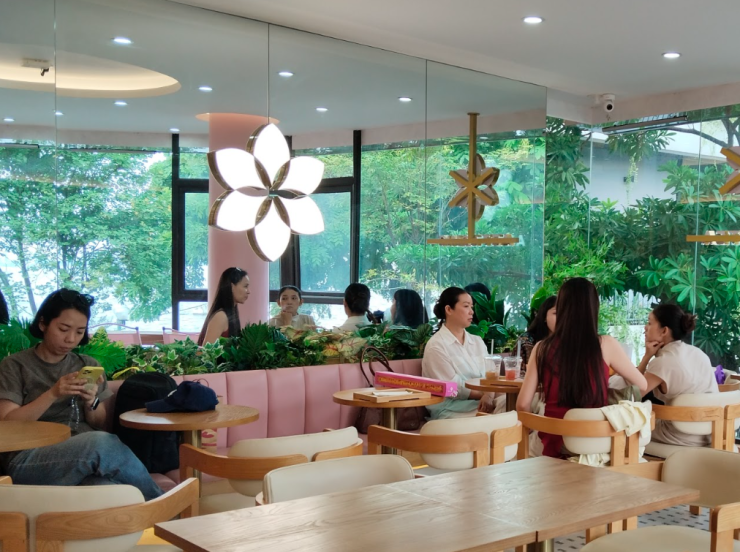 Đồ ăn, thức uống 'siêu dài' trở thành xu hướng mới, giới trẻ tò mò - 8