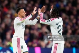 Mbappe ghi bàn thứ 100 cho Real Madrid, biến Barcelona thành "mồi ngon"