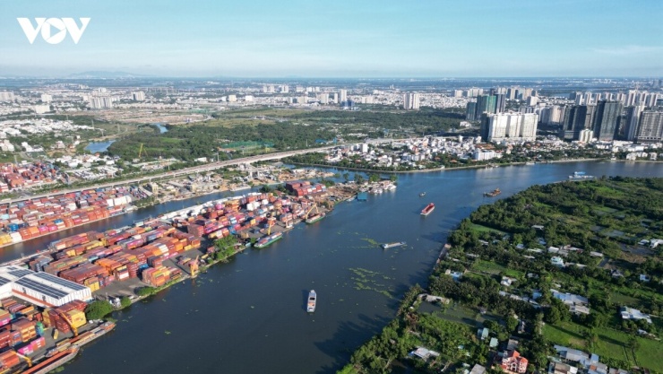9 tháng năm 202, kinh tế Việt Nam tiếp tục duy trì tăng trưởng cao (Ảnh: Hà An)