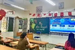 Trả lại tiền phụ huynh sau phản ánh một tháng quỹ lớp chi hết 17 triệu đồng