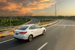 Giá xe Toyota Vios tháng 10/2026, lăn bánh ưu đãi 100% phí trước bạ