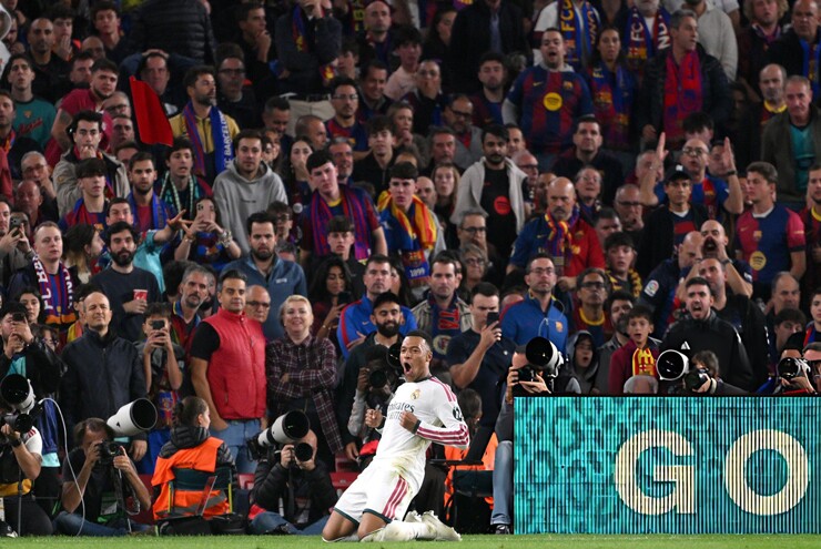 Barcelona đối mặt án phạt sau trận thua Real Madrid