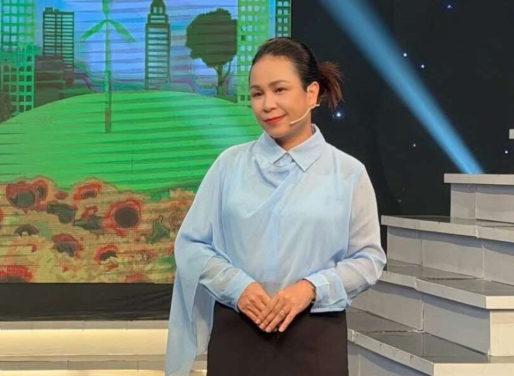 Chuyên gia tâm lý giáo dục Nguyễn Lệ Thủy (Viện Công nghệ Giáo dục và Phát triển nguồn nhân lực) chia sẻ nguyên nhân, tác động và đưa ra lời khuyên giúp người trẻ vượt qua áp lực thành công sớm. Ảnh: Nhân vật cung cấp