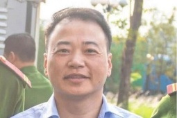 Nụ cười của Shark Bình