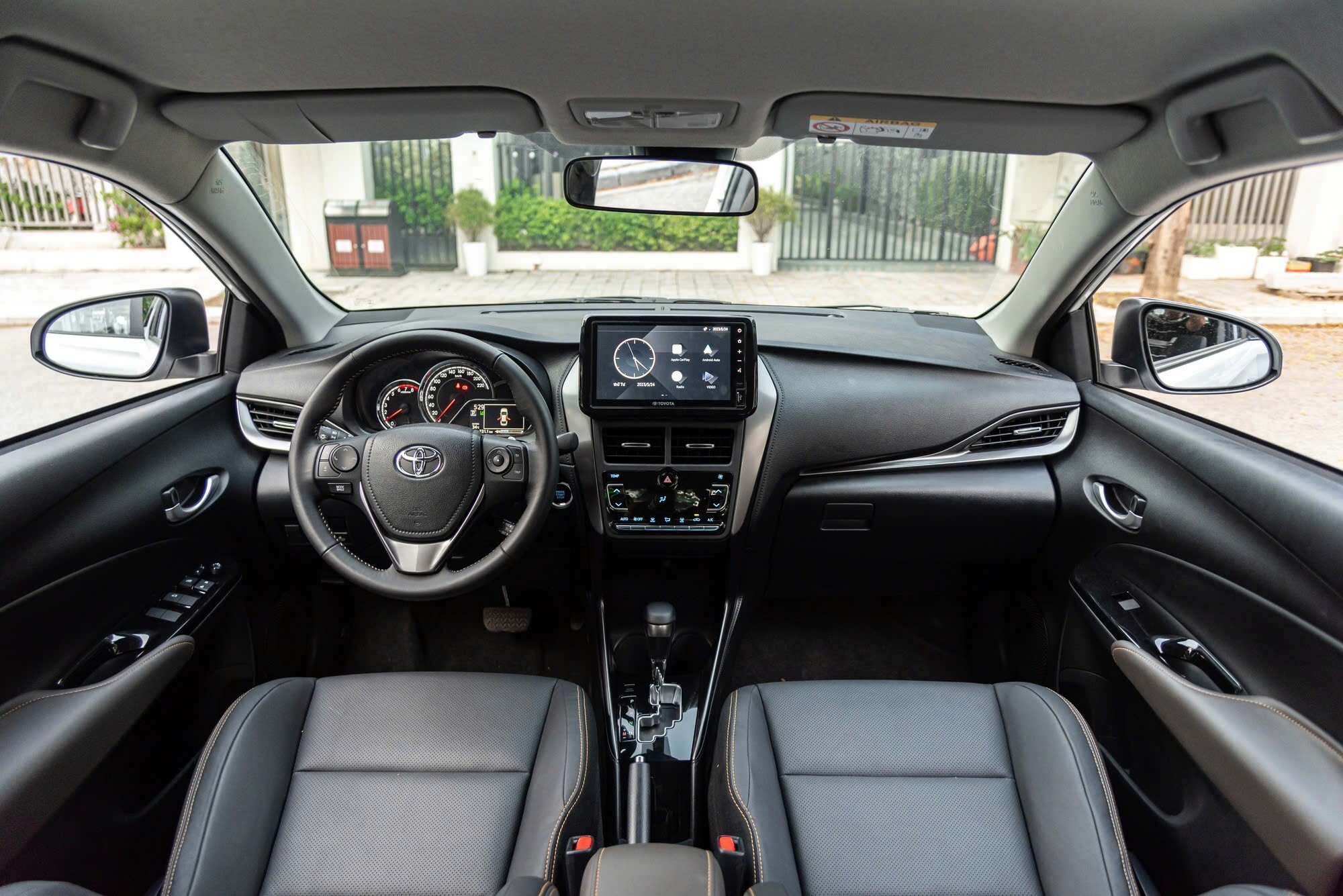 Giảm giá 54 triệu đồng, Toyota Vios có đủ sức cạnh tranh với đối thủ - 5