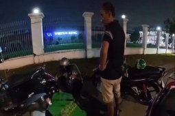 Công an xác minh vụ tài xế xe ôm bị đe dọa khi vá xe miễn phí ở TPHCM